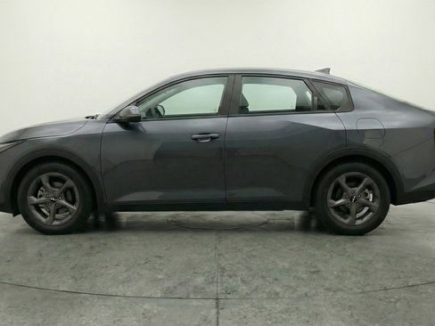 Used 2025 Kia K4 LXS image 5
