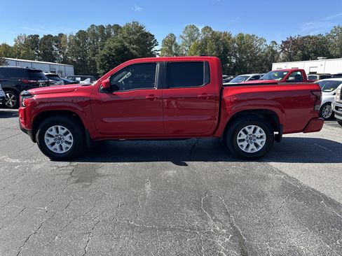Used 2024 Nissan Frontier SV w/ SV Convenience Package image 5