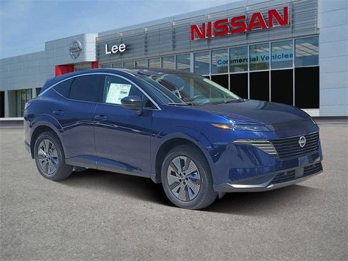 Used 2025 Nissan Murano SL w/ Cargo Package image 1