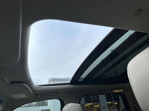 Used 2019 Ford Expedition Max Platinum image 28