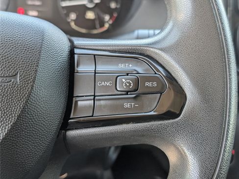 Used 2023 RAM ProMaster 2500 image 21