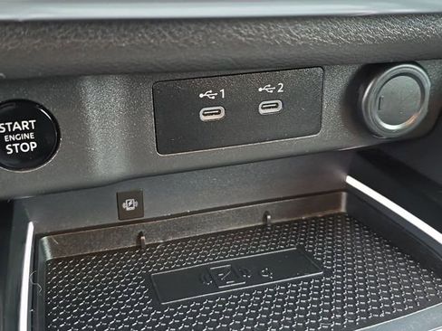 Certified 2024 Nissan Rogue SL image 18