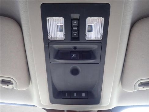 Used 2014 RAM 1500 Laramie Longhorn w/ Convenience Group AWD/4WD image 23