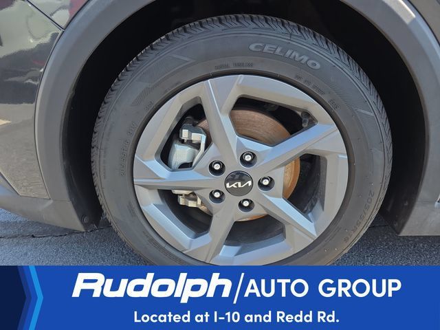 Used 2025 Kia K4 FWD image 25