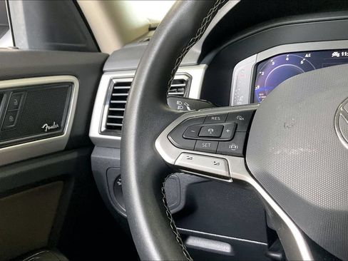 Used 2022 Volkswagen Atlas SEL AWD/4WD image 8