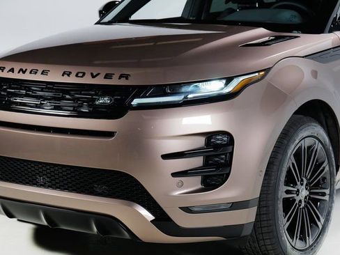 New 2026 Land Rover Range Rover Evoque Dynamic SE image 25