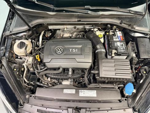 Used 2015 Volkswagen GTI Autobahn image 37