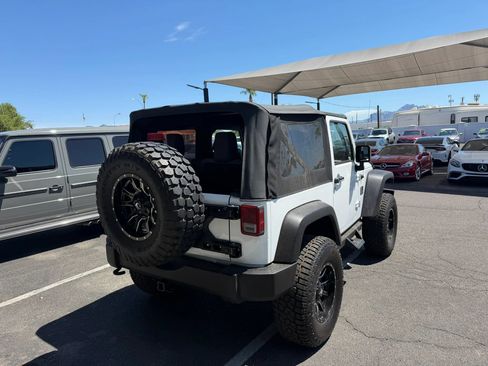 Used 2016 Jeep Wrangler Sport w/ Trailer Tow Group AWD/4WD image 11