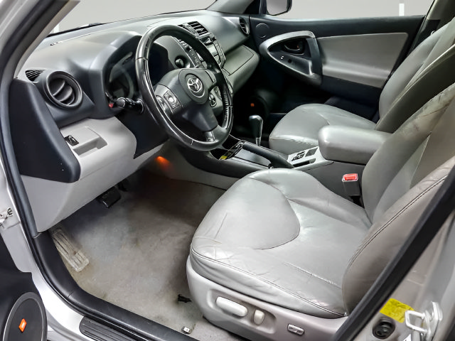 Used 2011 Toyota RAV4 Limited w/ Limited Extra Value Pkg AWD/4WD image 10