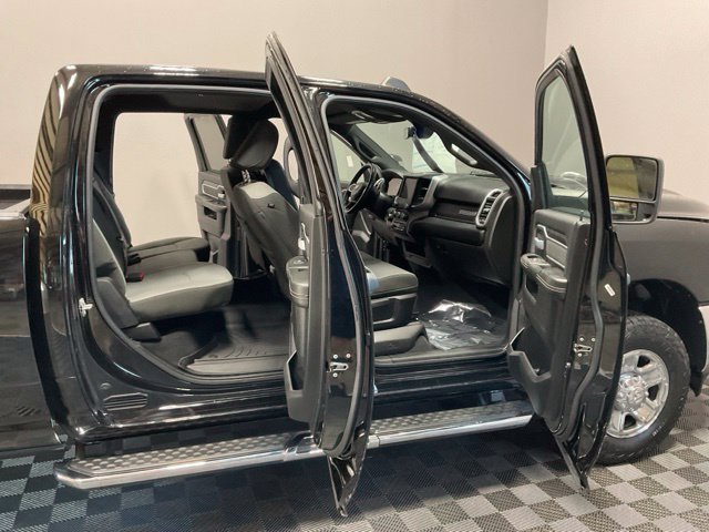 Used 2024 RAM 2500 Big Horn w/ Bed Utility Group AWD/4WD image 21