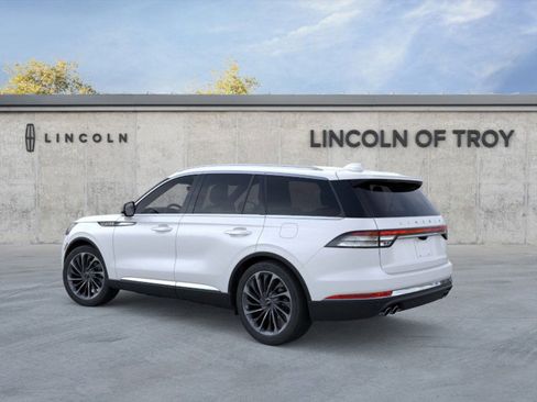 New 2025 Lincoln Aviator Reserve w/ Equipment Group 201A image 4