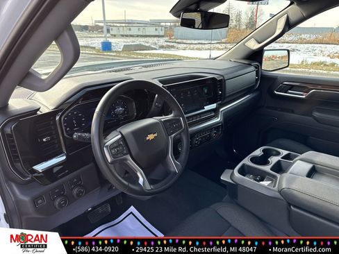 Used 2023 Chevrolet Silverado 1500 LT image 12