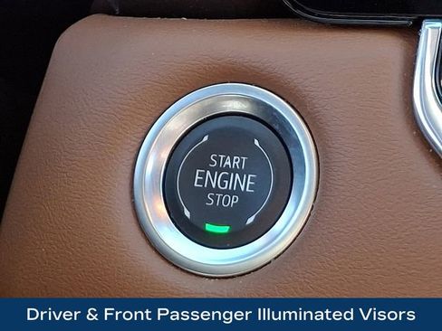 Used 2024 GMC Canyon AT4 image 31