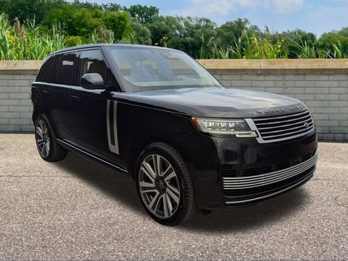 New 2025 Land Rover Range Rover SV AWD/4WD image 3