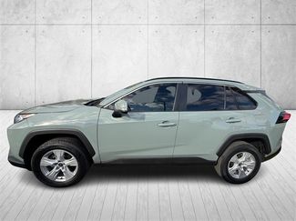 Used 2021 Toyota RAV4 XLE video 2