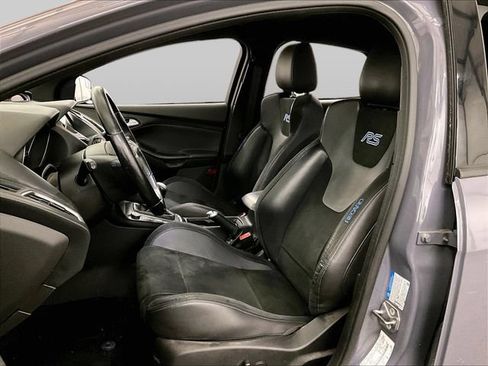 Used 2017 Ford Focus RS AWD/4WD image 24