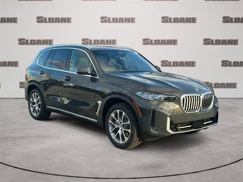 New 2026 BMW X5 xDrive40i w/ Climate Comfort Package image 7