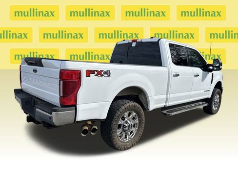 Used 2022 Ford F350 Lariat w/ Lariat Ultimate Package image 2