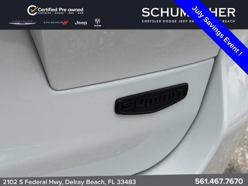Used 2023 Jeep Grand Cherokee L Summit AWD/4WD image 17