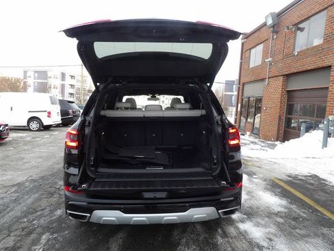 Used 2020 BMW X5 xDrive40i w/ Premium Package image 16