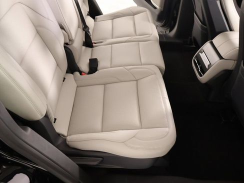 New 2026 Lincoln Nautilus Premier w/ Jet Appearance Package AWD/4WD image 14