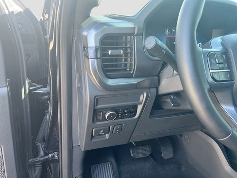 Used 2025 Ford F150 Lariat w/ Equipment Group 501A Mid image 10