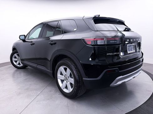 Used 2024 Honda Prologue EX image 2