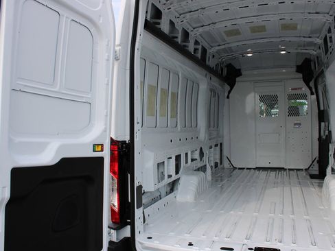Used 2025 Ford Transit 350 148 High Roof Extended RWD image 23