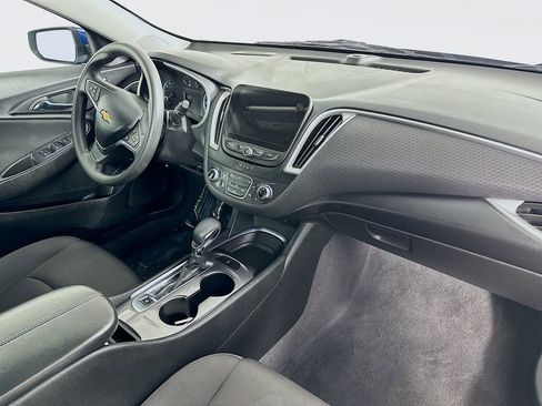 Used 2023 Chevrolet Malibu LT image 36