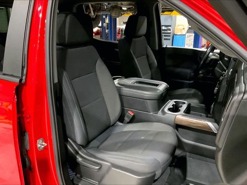 Used 2019 Chevrolet Silverado 1500 RST w/ All-Star Edition image 9