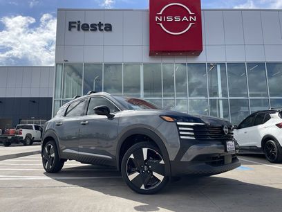 New 2026 Nissan Kicks SR w/ Cold Weather Package