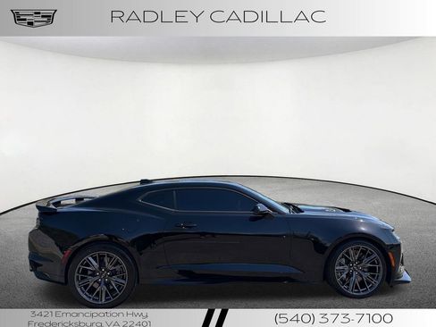 Used 2020 Chevrolet Camaro ZL1 RWD image 22