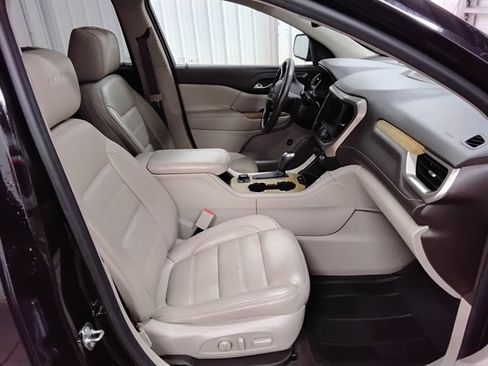 Used 2018 GMC Acadia Denali w/ Technology Package image 15