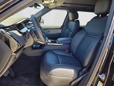 New 2026 Land Rover Range Rover Sport SE AWD/4WD image 4