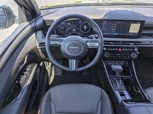 New 2025 Hyundai Santa Cruz Limited image 16