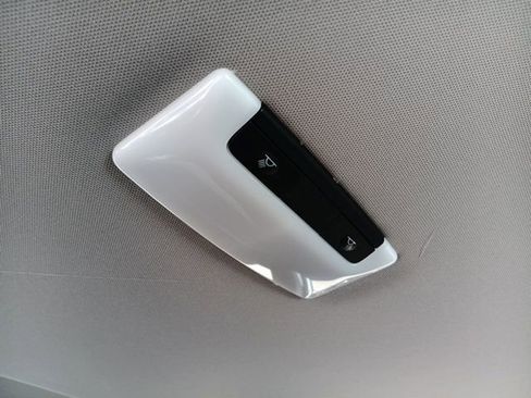 New 2025 Nissan Altima 2.5 SL image 32