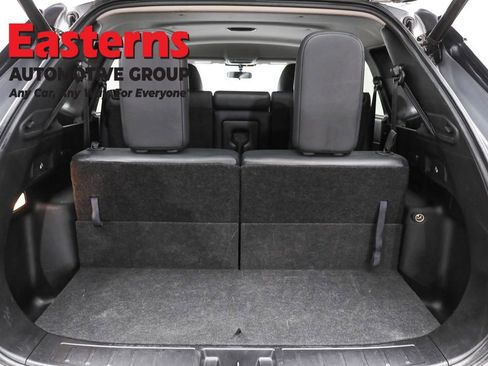 Used 2024 Mitsubishi Outlander SE image 9