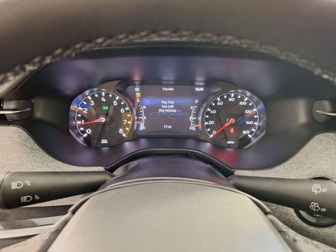 New 2026 Jeep Compass Latitude image 21