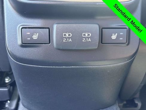 Used 2022 Subaru Outback Touring AWD/4WD image 29