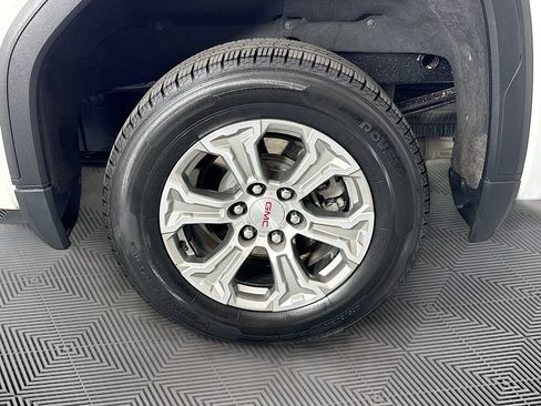 Used 2023 GMC Sierra 1500 SLE w/ X31 Off-Road Package AWD/4WD image 29