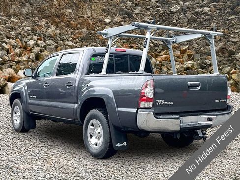 Used 2015 Toyota Tacoma 4x4 Double Cab w/ SR5 Package image 11