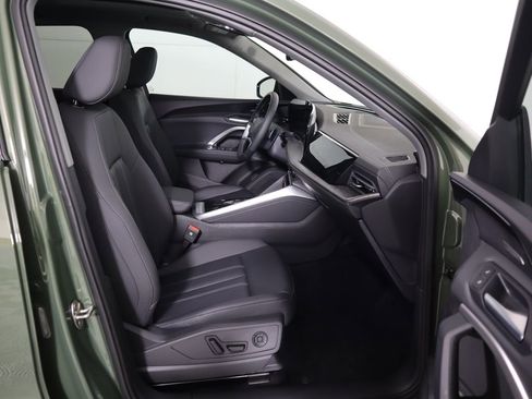 Used 2025 Audi Q5 Premium Plus image 22