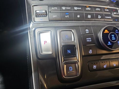 Used 2022 Hyundai Santa Fe Calligraphy AWD/4WD image 25