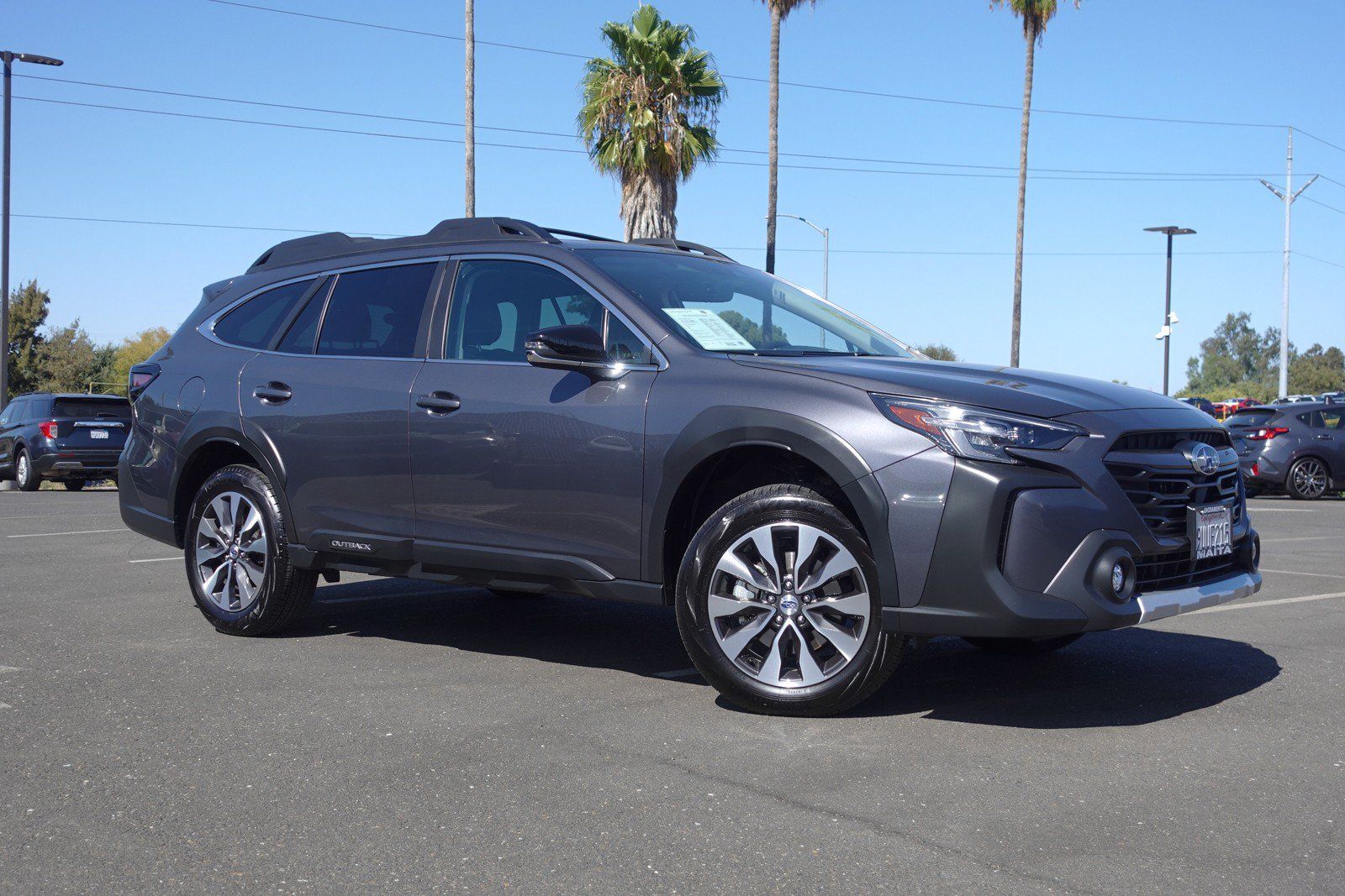 Certified 2025 Subaru Outback Limited AWD/4WD image 4