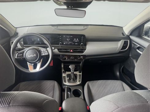 Used 2026 Kia Seltos LX AWD/4WD image 12