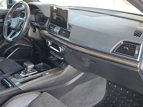 Used 2022 Audi SQ5 Premium Plus w/ Premium Plus Package image 29