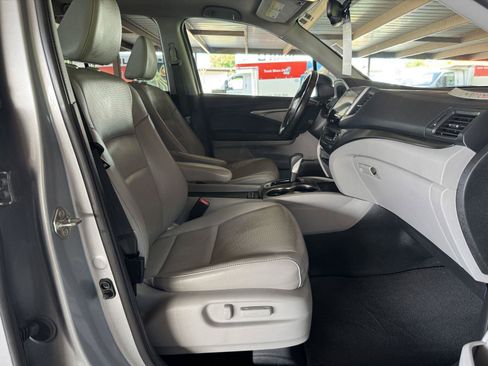 Used 2019 Honda Ridgeline RTL-T image 43