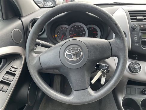 Used 2007 Toyota RAV4 4WD image 16