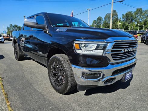Used 2023 RAM 1500 Laramie AWD/4WD image 6
