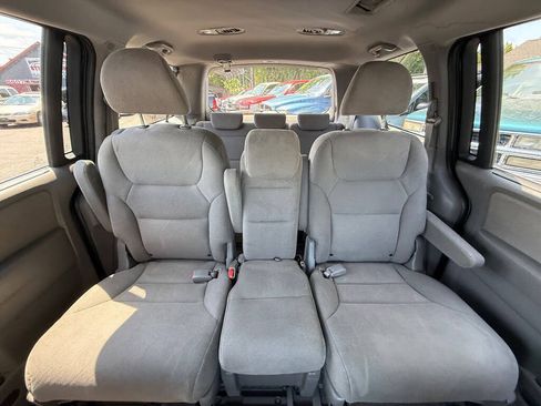 Used 2010 Honda Odyssey EX image 16